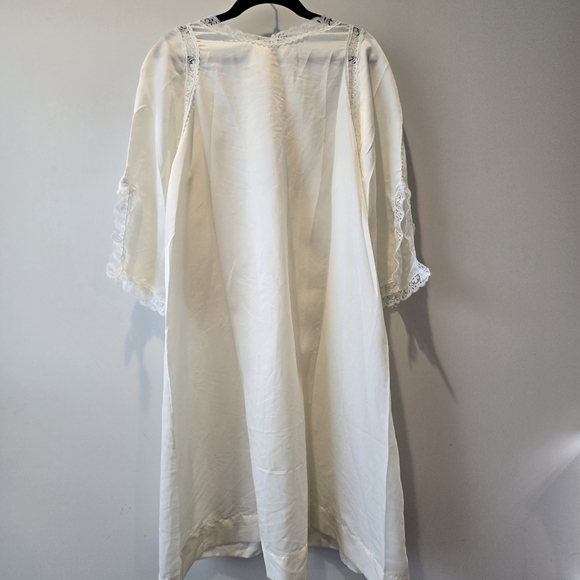 Vintage Barbizon Women's Silk Blend & Lace Negligee Nightgown Sheer Robe Small - Picture 16 of 16